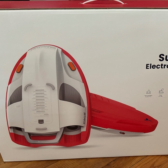 BNWT, - Picture 2 of 10